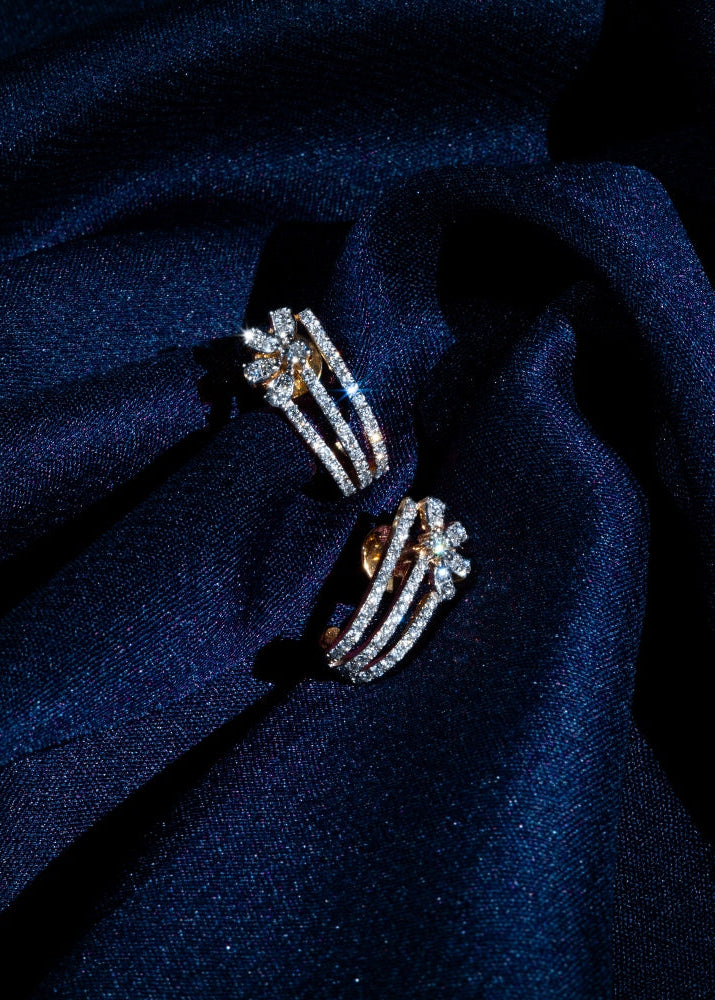Lab Grown Diamond Snowflake Bloom One-Side Flower Cut Ear Studs