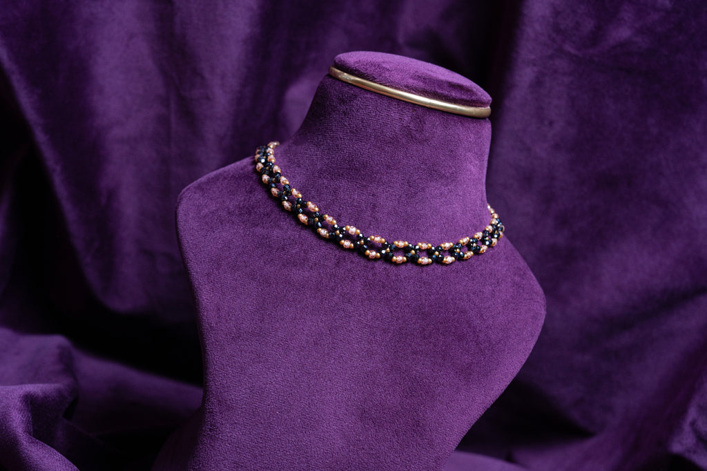 Raw Netted Open-Loop Faceted Rondelle Zircon Black Beads and Peach Beads Choker