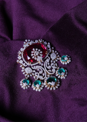 Lab Grown Diamond Royal Ruby Paisley Mughal Snowflake Cushion-Cut Emerald Pendant