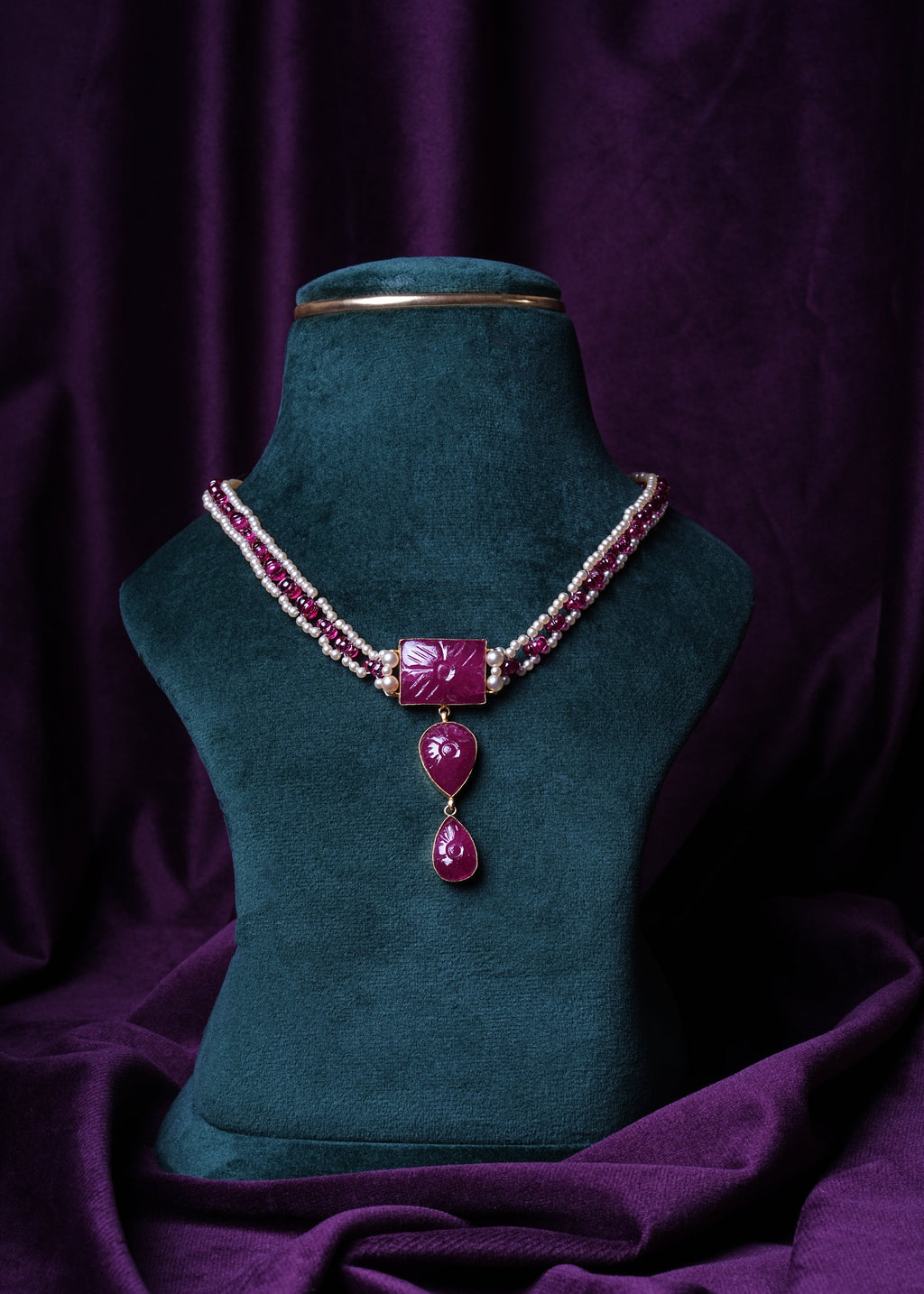 Three-Layer Kempu Floral Pumpkin Tear Drop Smooth Ruby Rondellas with South Sea Pearls Choker