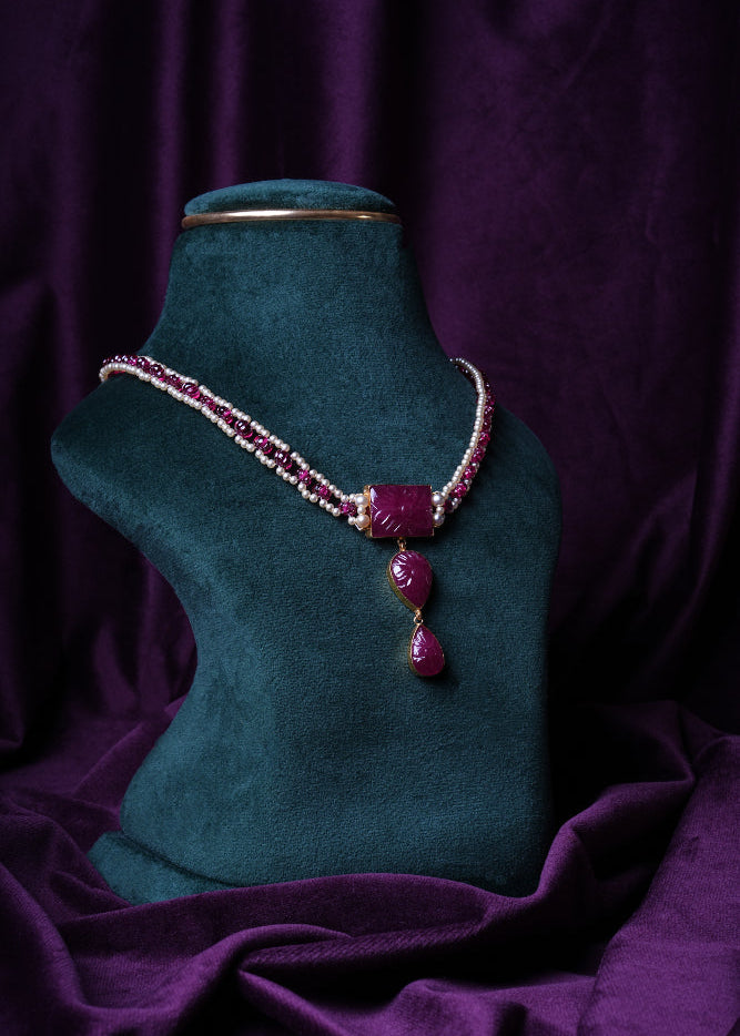 Three-Layer Kempu Floral Pumpkin Tear Drop Smooth Ruby Rondellas with South Sea Pearls Choker