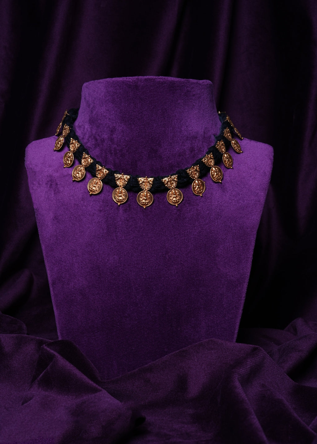 KASULAPERU (Lakshmi Casu Black Dori Necklace)