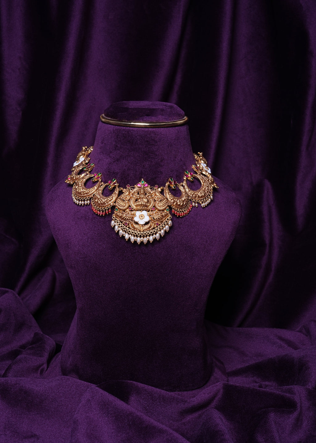 Goddess Lakshmi Crescent-Moon Chandrabali Nakshi Necklace