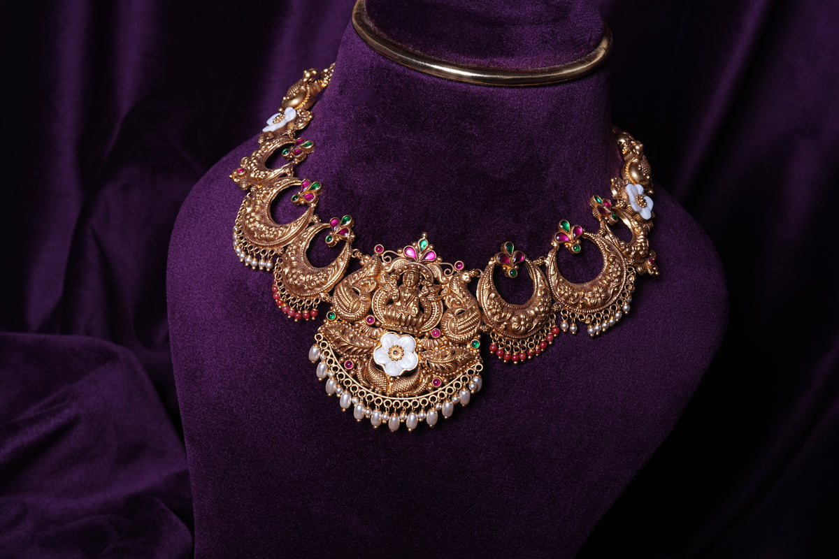 Goddess Lakshmi Crescent-Moon Chandrabali Nakshi Necklace