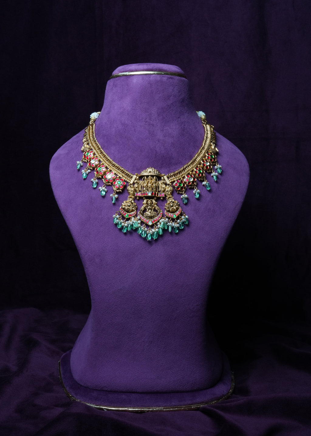 Ananya Emerald-Toned ram Parivar Kundan Necklace
