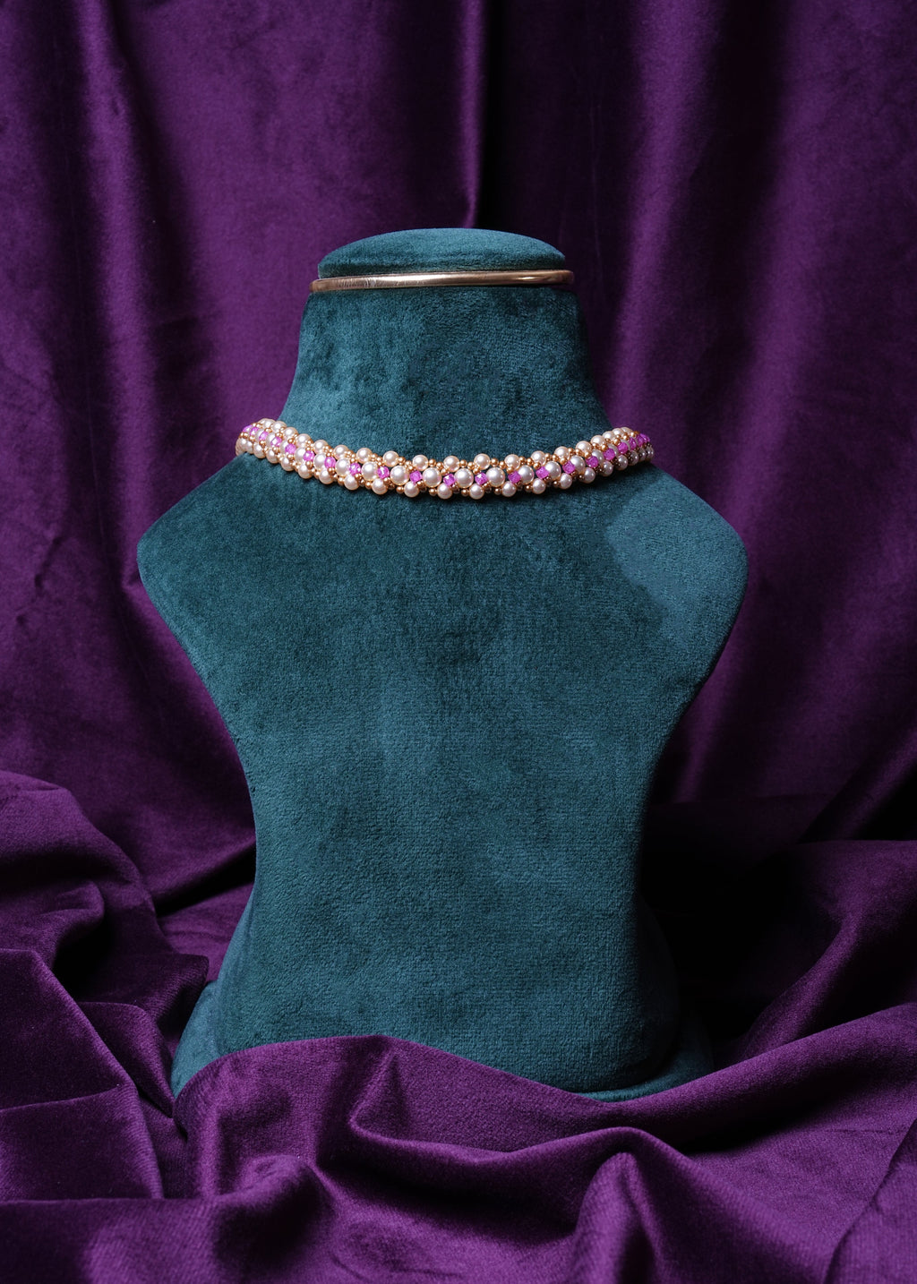 Beaded Interlocking Tourmaline Wave Triple Pearl Ribbon Lattice Choker