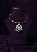 Emerald Crescent Pearl Hasil Necklace