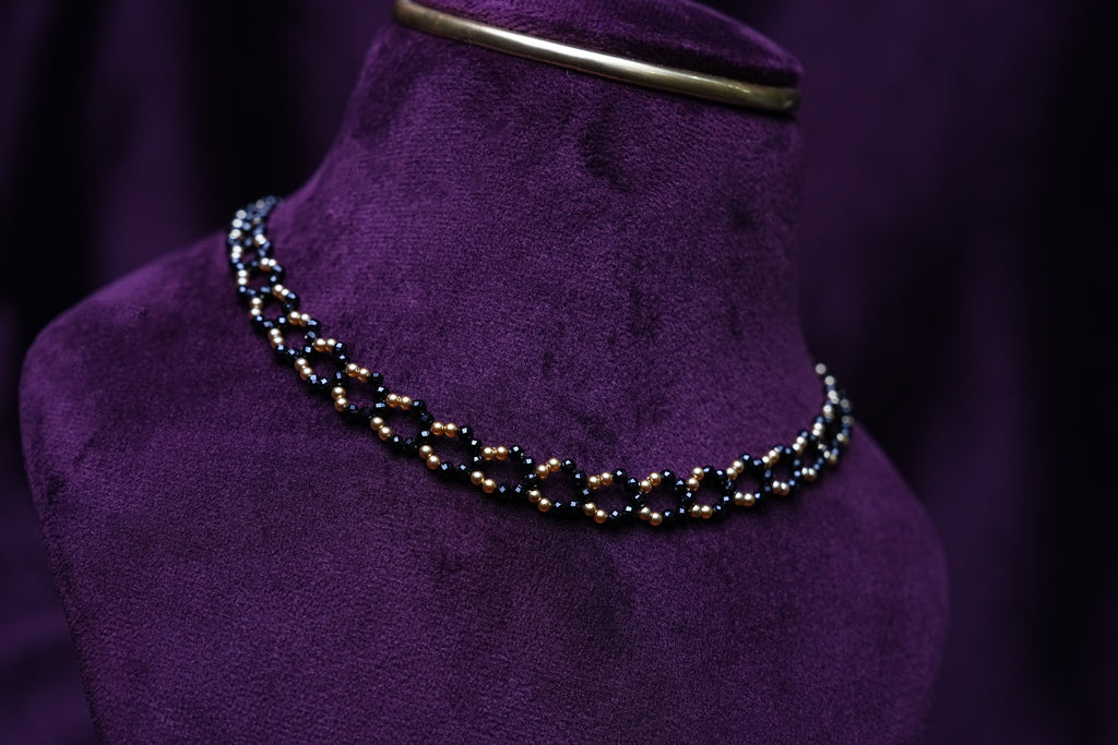Karimani Jali Floral beaded Choker