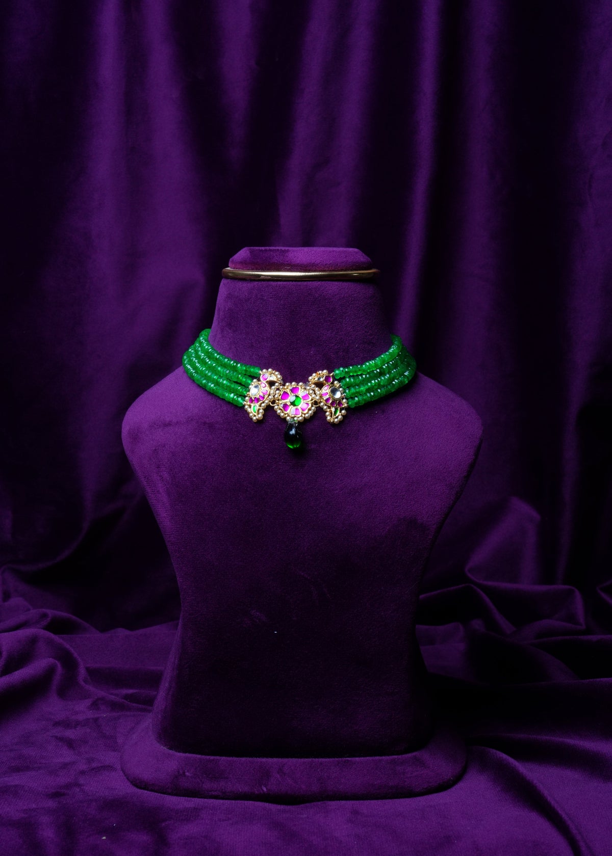 Russian Emeralds with Kundan Pendant Choker