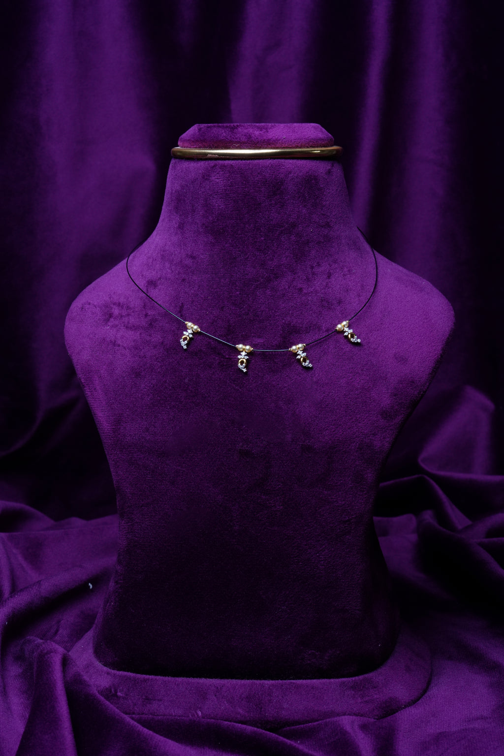 Lab Grown Diamond Mango Shape Dollers With Black Dori Mangalsutram Choker