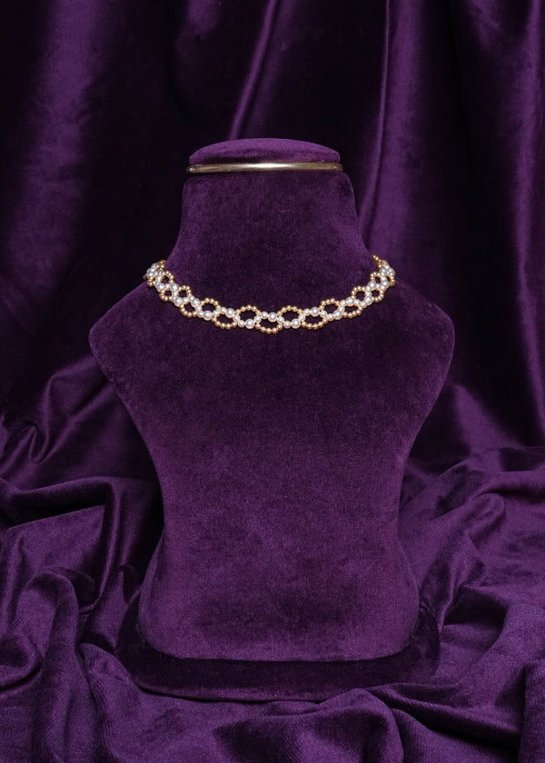 Beaded Wave Interlocking Netting Choker