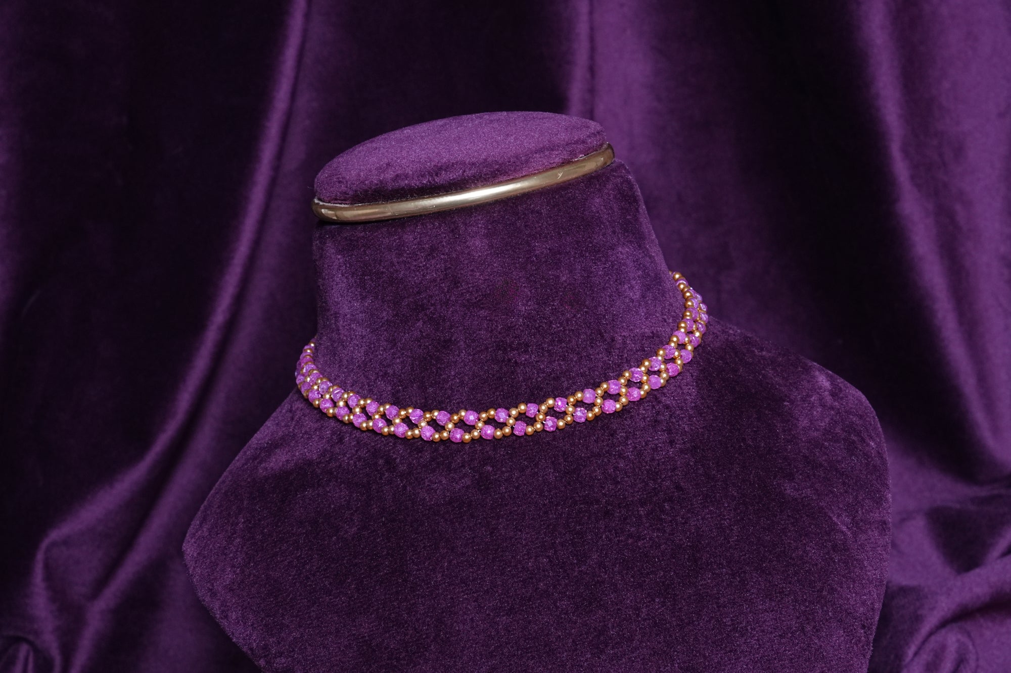 Beaded Magenta Wave & Orchid Gold Harlequin Ribbon Choker