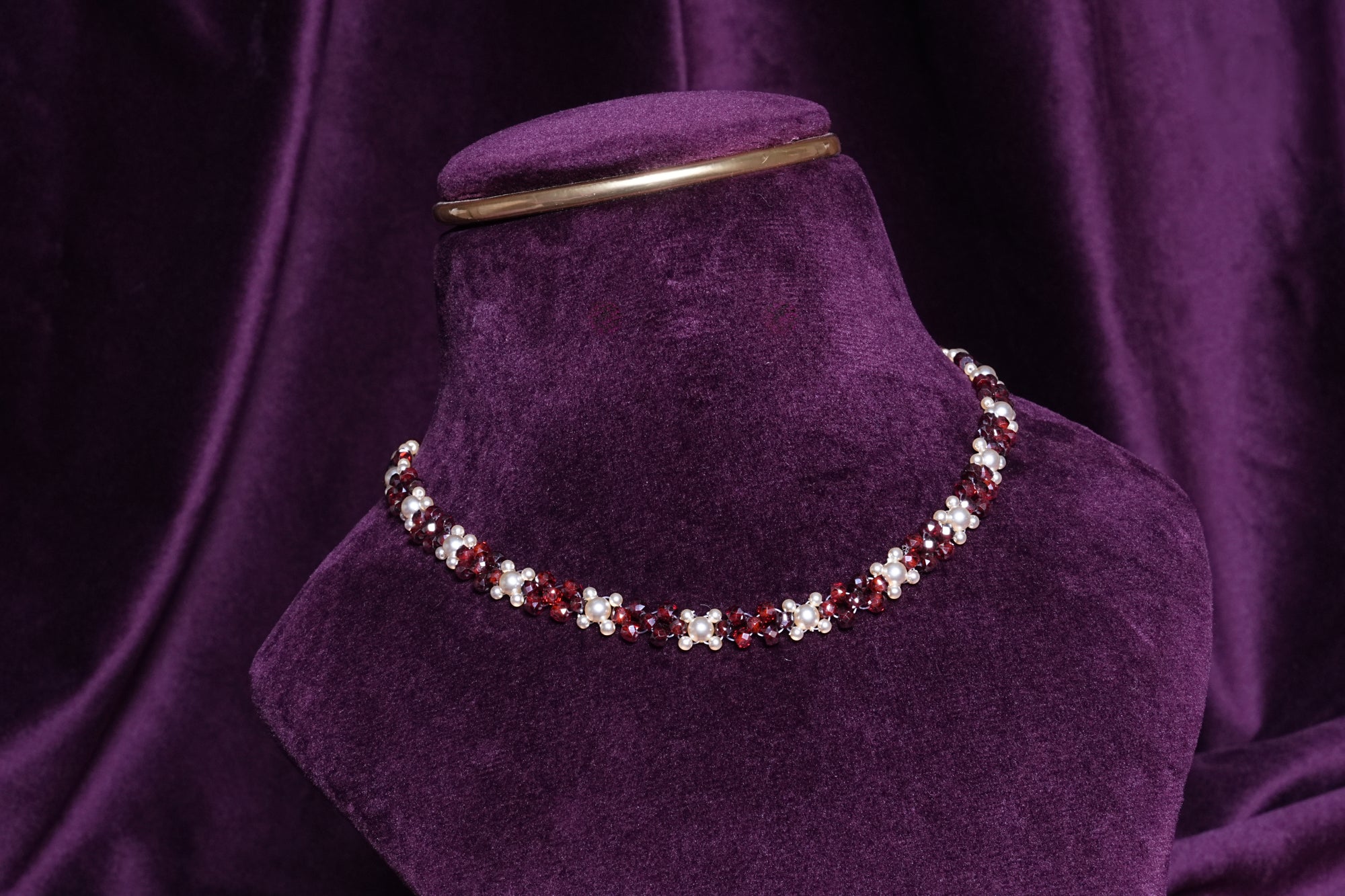 Beaded Garnet Alternating Burgundy and Pearl Flower Choker