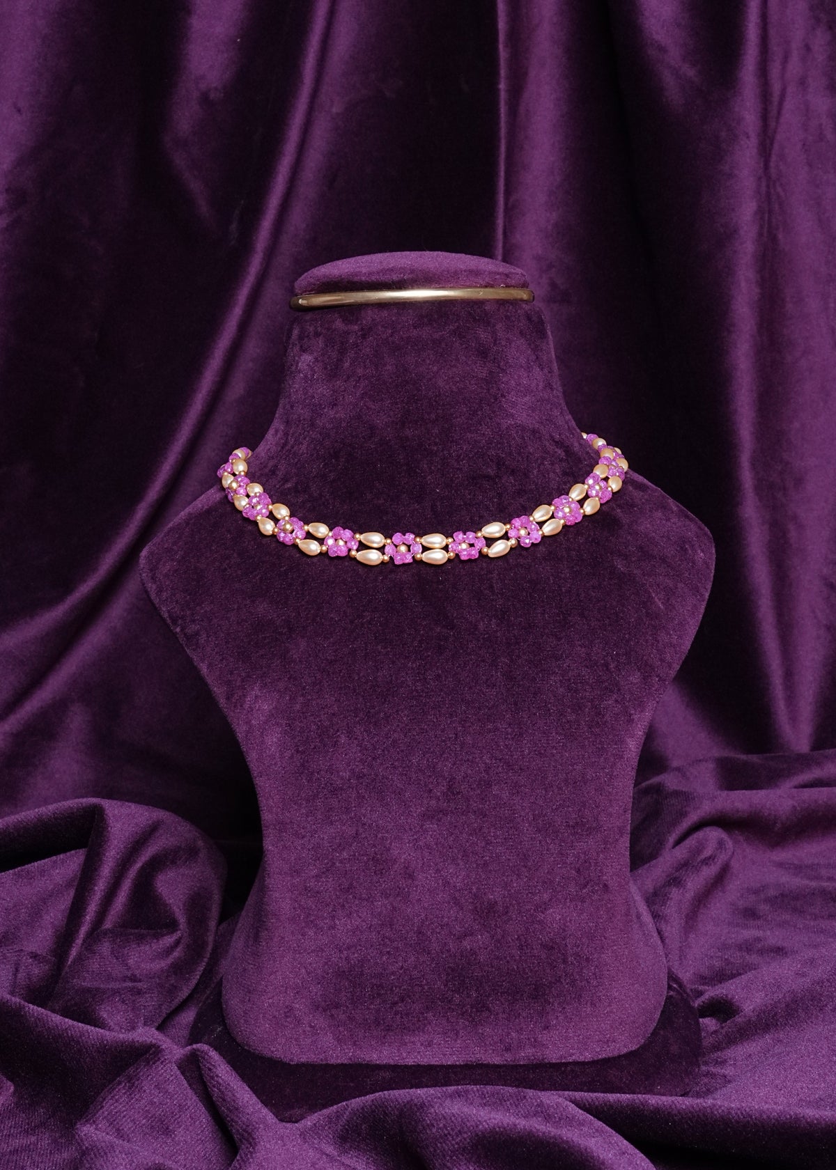 Beaded Alternating Magenta Flower and Rice Pearl Blossom Choker