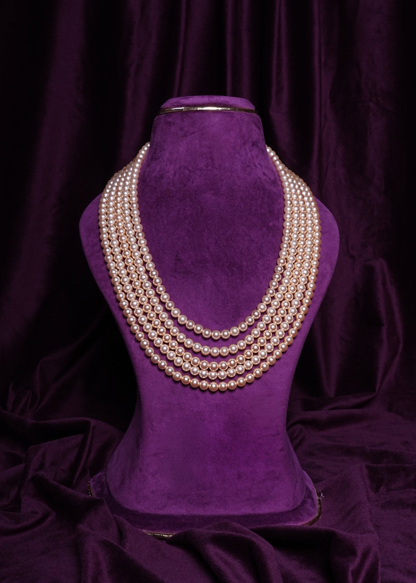 Five- Layering Round Cream Pearl Panchlada Haram