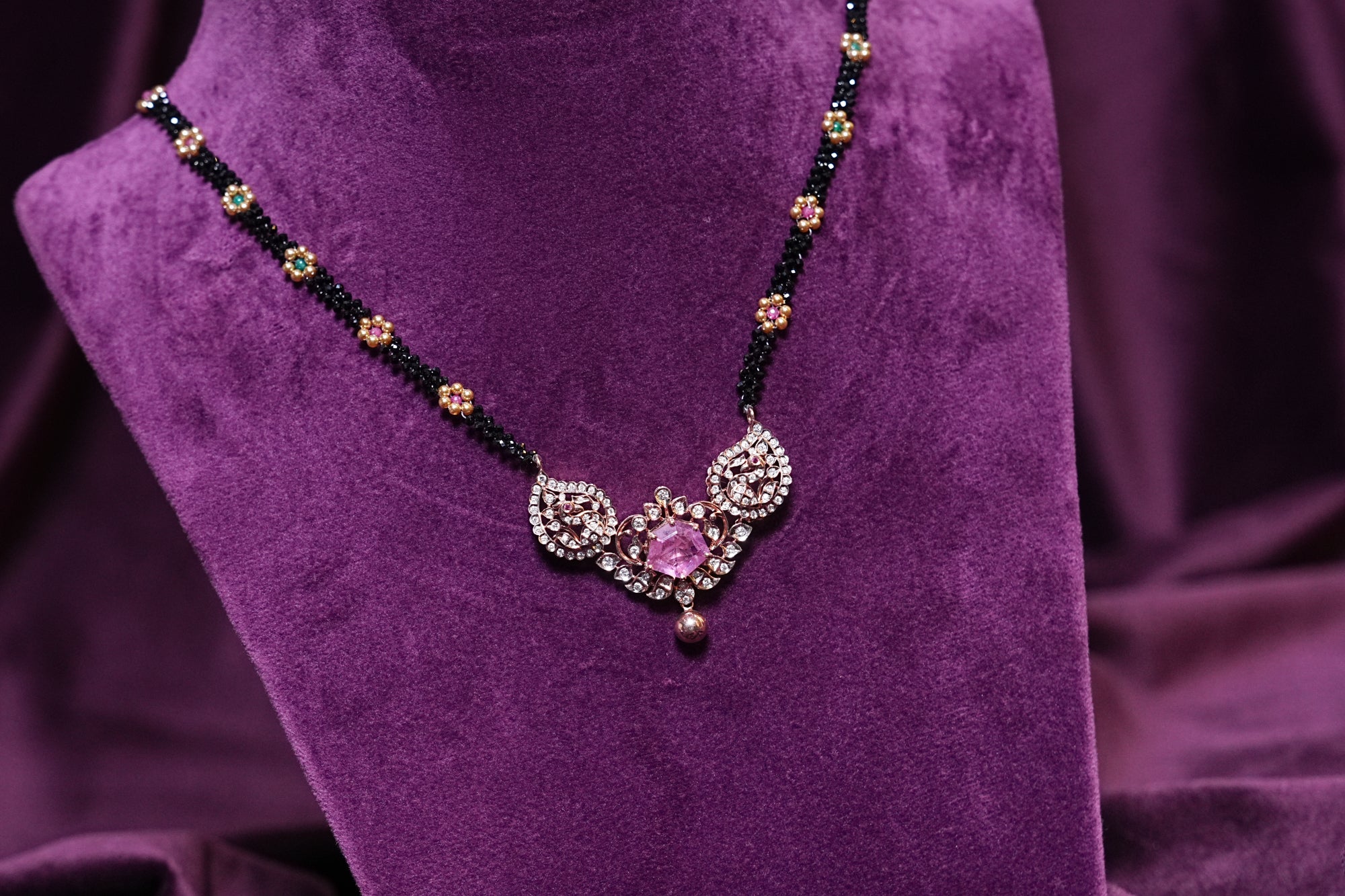 Black CZS, Gold Pearls and Gemstones Sppahires Karimani With Tourmaline Lab Grown Diamond Tanmaniya