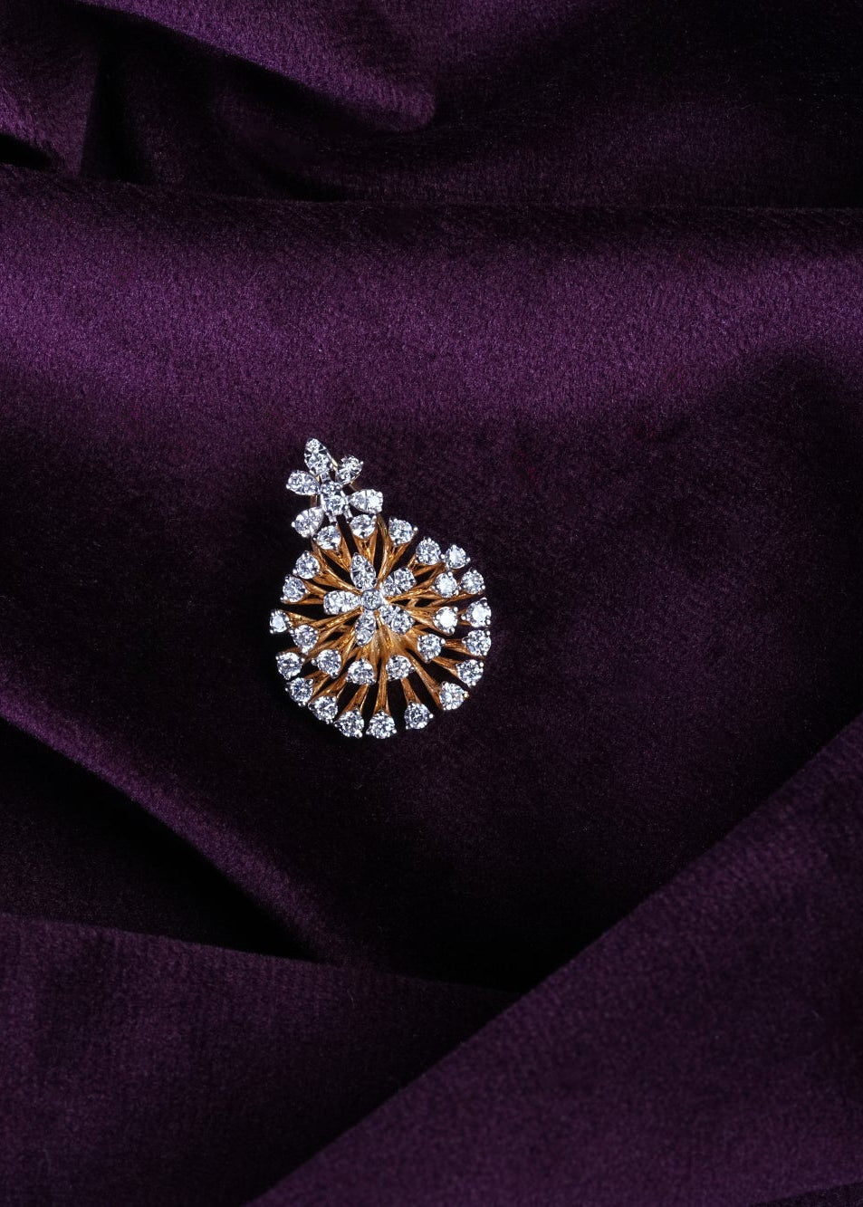 Lab Grown Diamond Starburst Medallion Fireworks Pendant