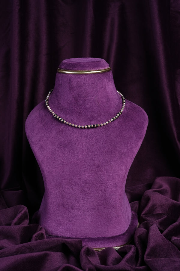 Black Bead Ball Station Laser-Cut Mani-Sutra Choker
