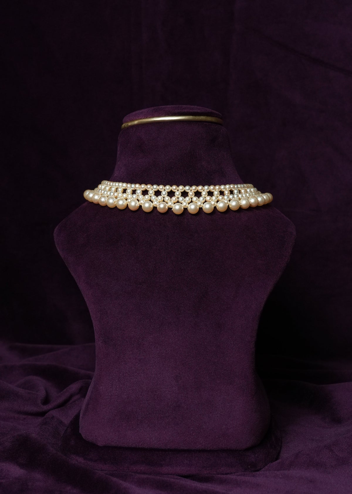Ratnavali Woven south-sea Moti choker