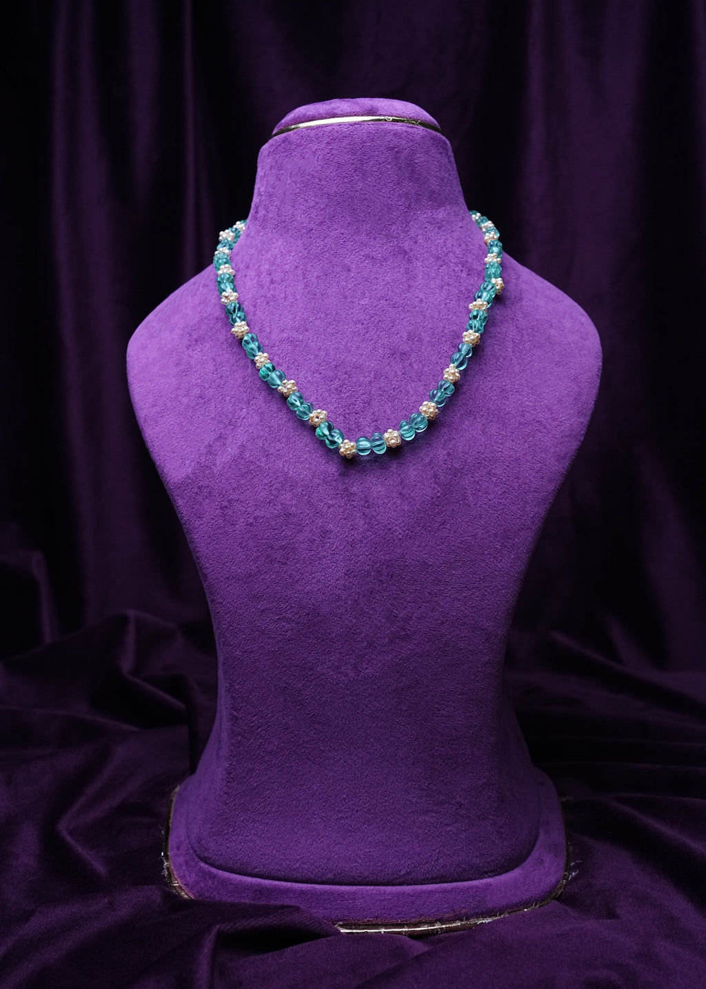 Shahi Emerald Pumpkin Pearl Strand chocker