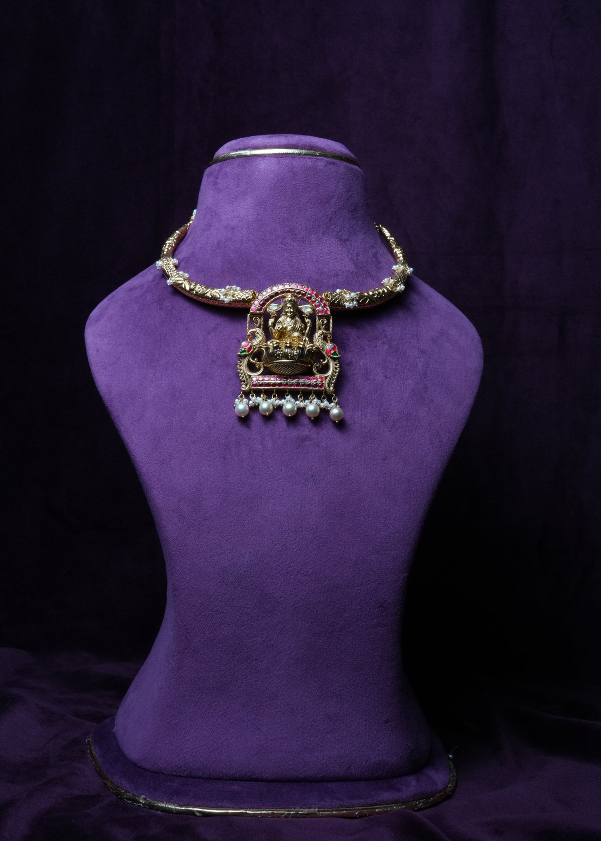 The Divine Lakshmi Gold Hasil Necklace