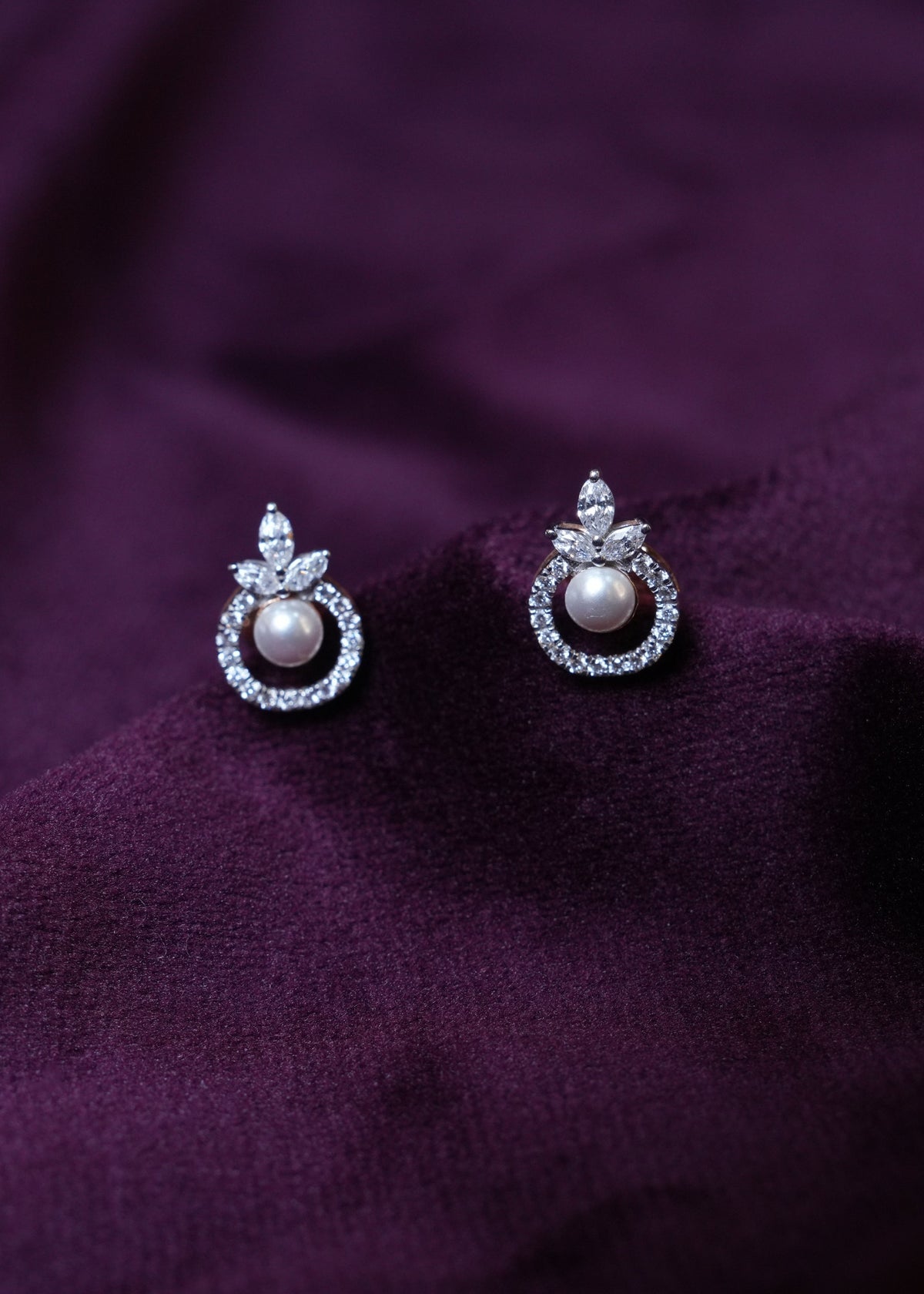 The Imperial leaf-cut lab- grown diamond Pearl Studs