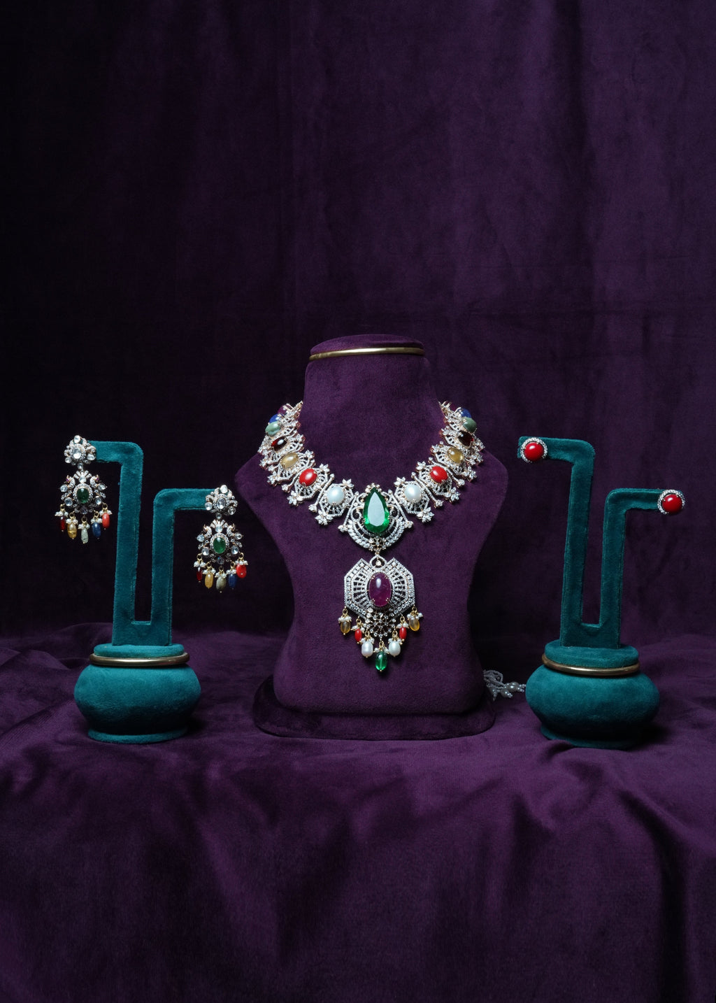 pleasant Navaratna Necklace
