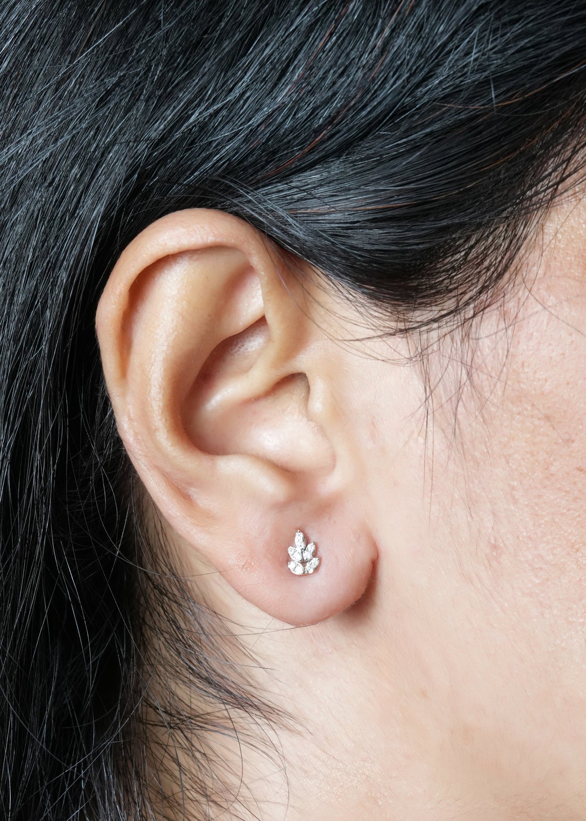 Vajra Patra Leaf Cluster Lab-Grown Diamond Stud Earrings